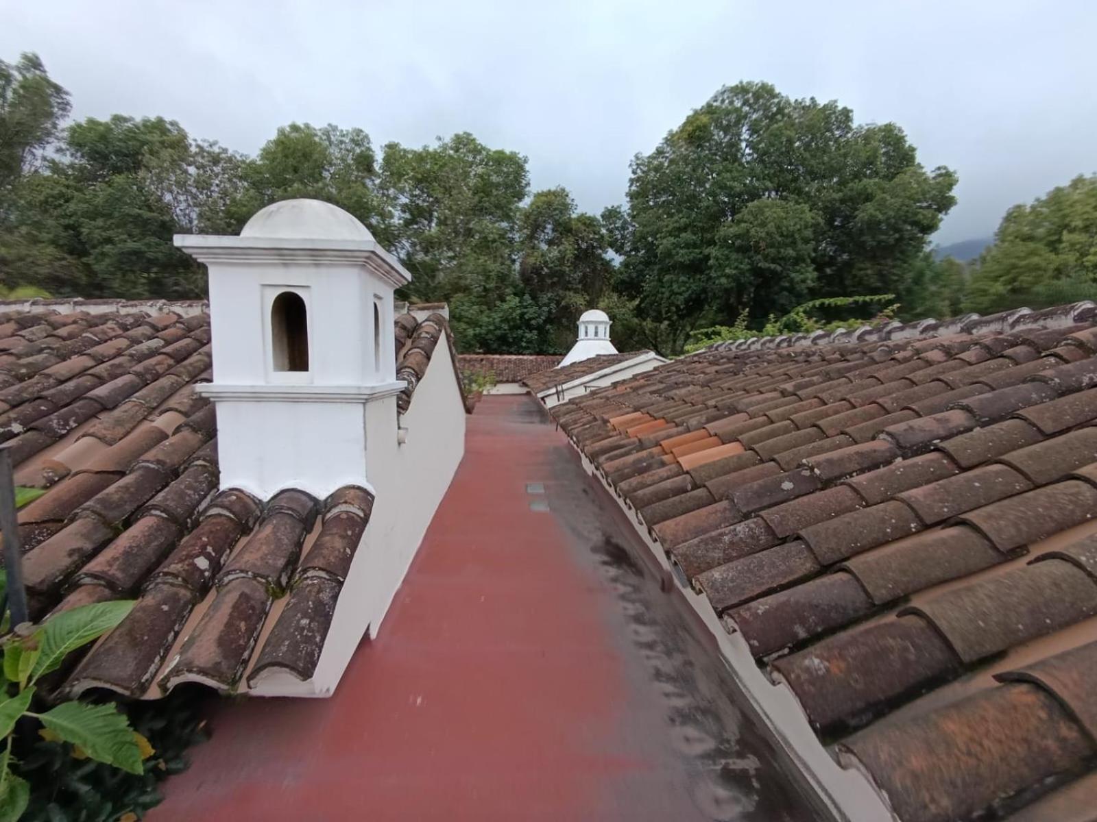 Donde Lico Hotel Antigua Exterior photo